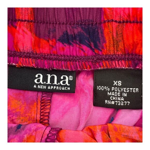 A.N.A A New Approach Multicolored Activewear Shorts Women’s Size XS NWT - Picture 2 of 10